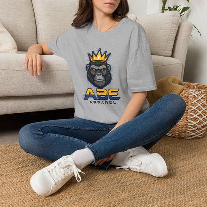 King Gorilla T-Shirt — Crowned Ape Graphic Tee for Streetwear & Urban Style