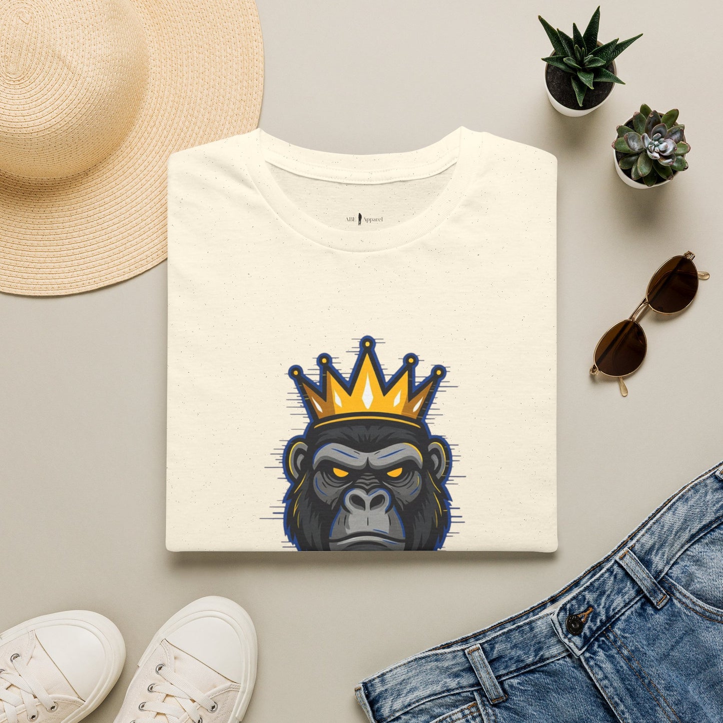 King Gorilla T-Shirt — Crowned Ape Graphic Tee for Streetwear & Urban Style